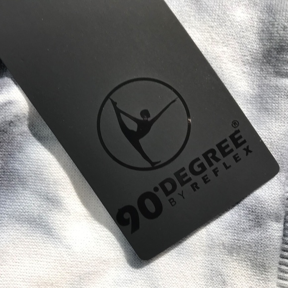 90 Degree Tie Dye Sweatshirt hooded with pockets - Picture 3 of 6